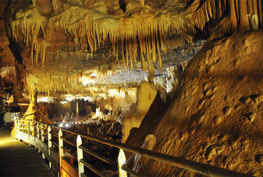 Grotte Villars